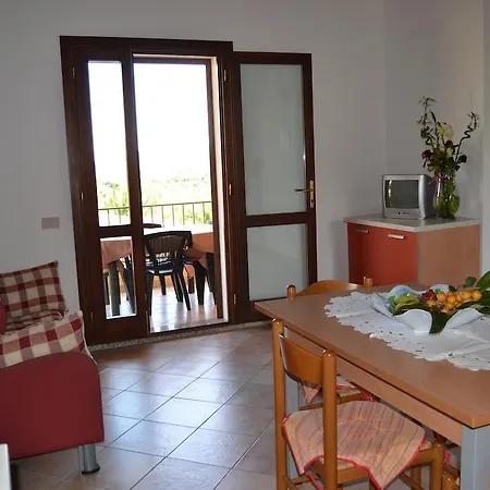 L'uddastru Apartment *