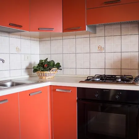 L'uddastru Apartment *